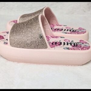 Juicy Couture Pink Bling Platform Rhinestone Elevated Sandals NWOT Size 6